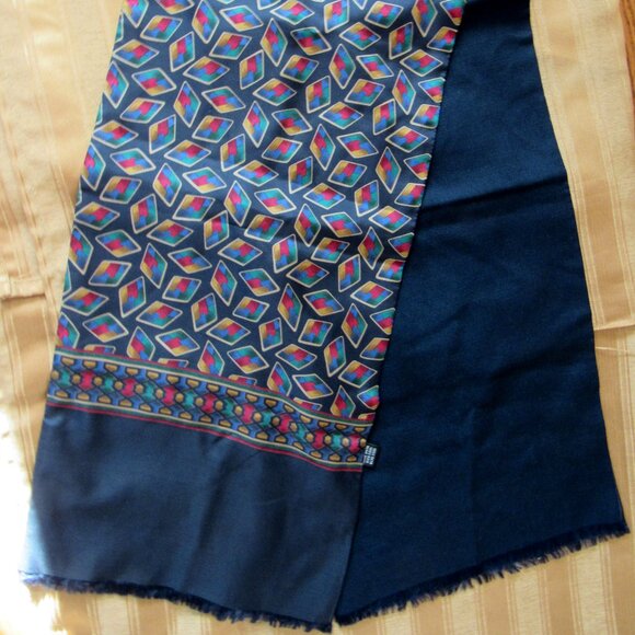 GENTS SCARF GEOMETRIC ART Navy SILK/Wool DOUBLE MEN'S - Picture 4 of 6